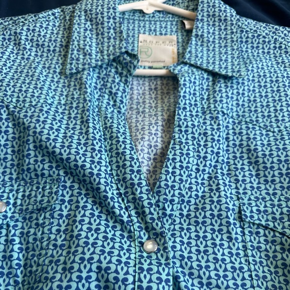 Roper button down - Picture 3 of 4